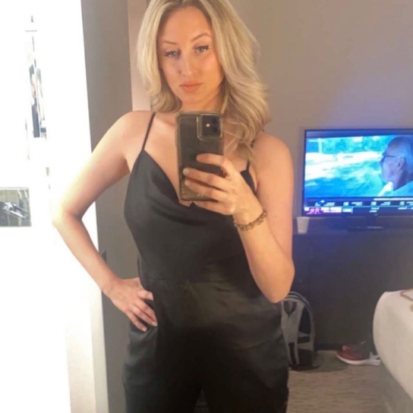 Meet your Posher, Samantha - Picture 3 of 3